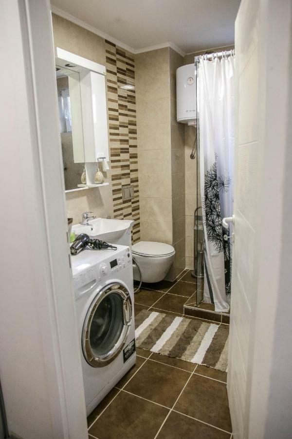 Lovely Apartment Omar Sarajewo Zewnętrze zdjęcie