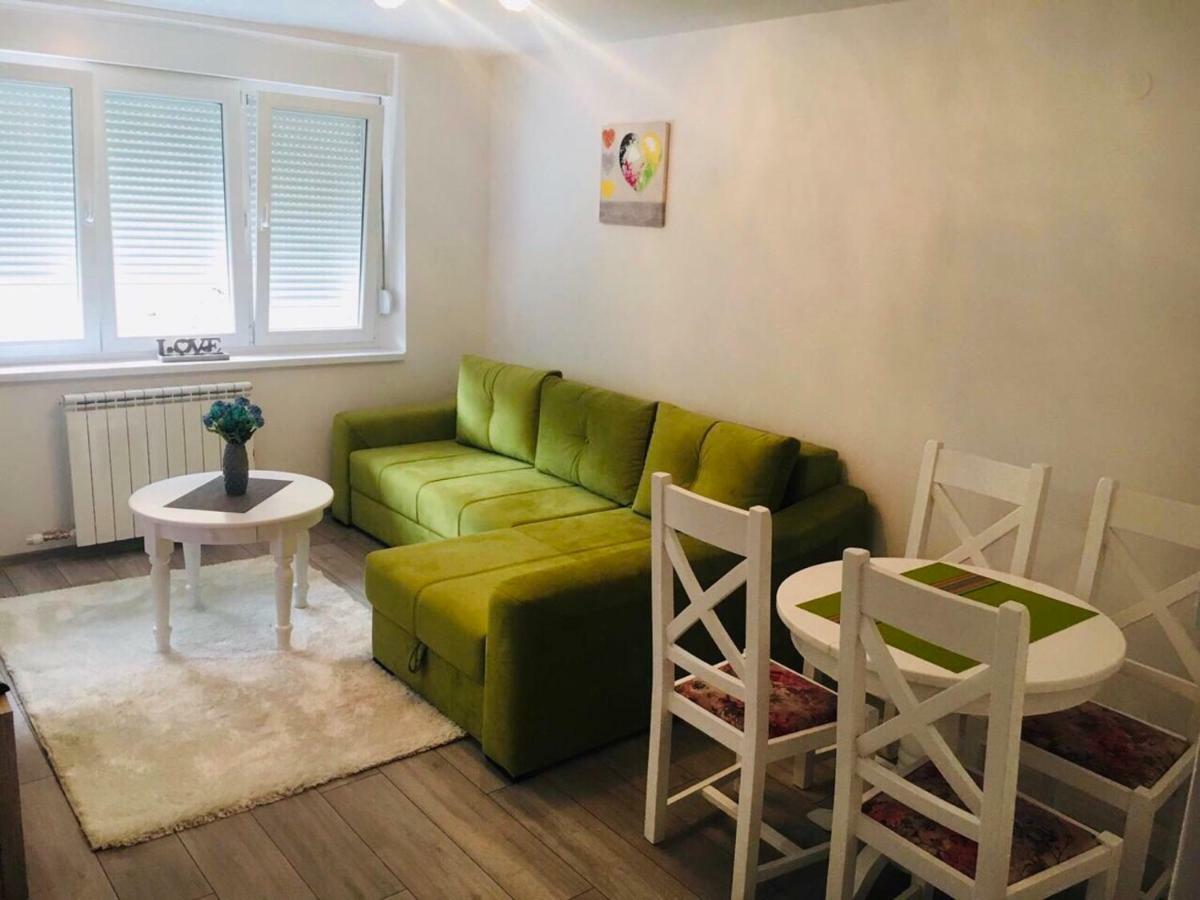 Lovely Apartment Omar Sarajewo Zewnętrze zdjęcie